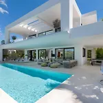 Villa Namu